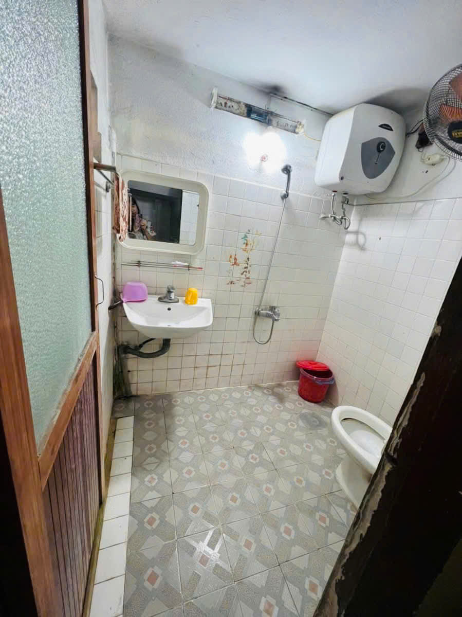 Cho thuê nhà Phố Tam Trinh, ô tô qua nhà, 75m2 x 2 tầng, 2 ngủ, 7 Triệu - Ảnh 3